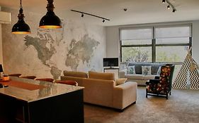Modern City Loft, 2Br Split, 2 Levels & Parking